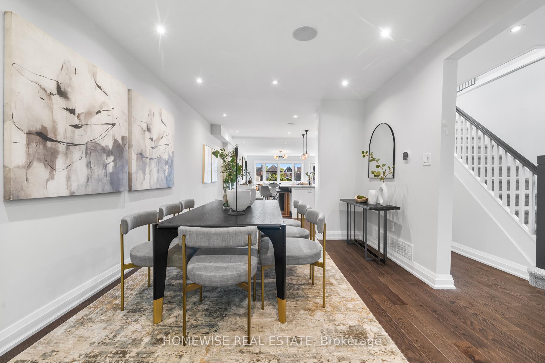 Photo 35 of 17 Earnscliffe Road, Toronto, Oakwood Village — HOMEH