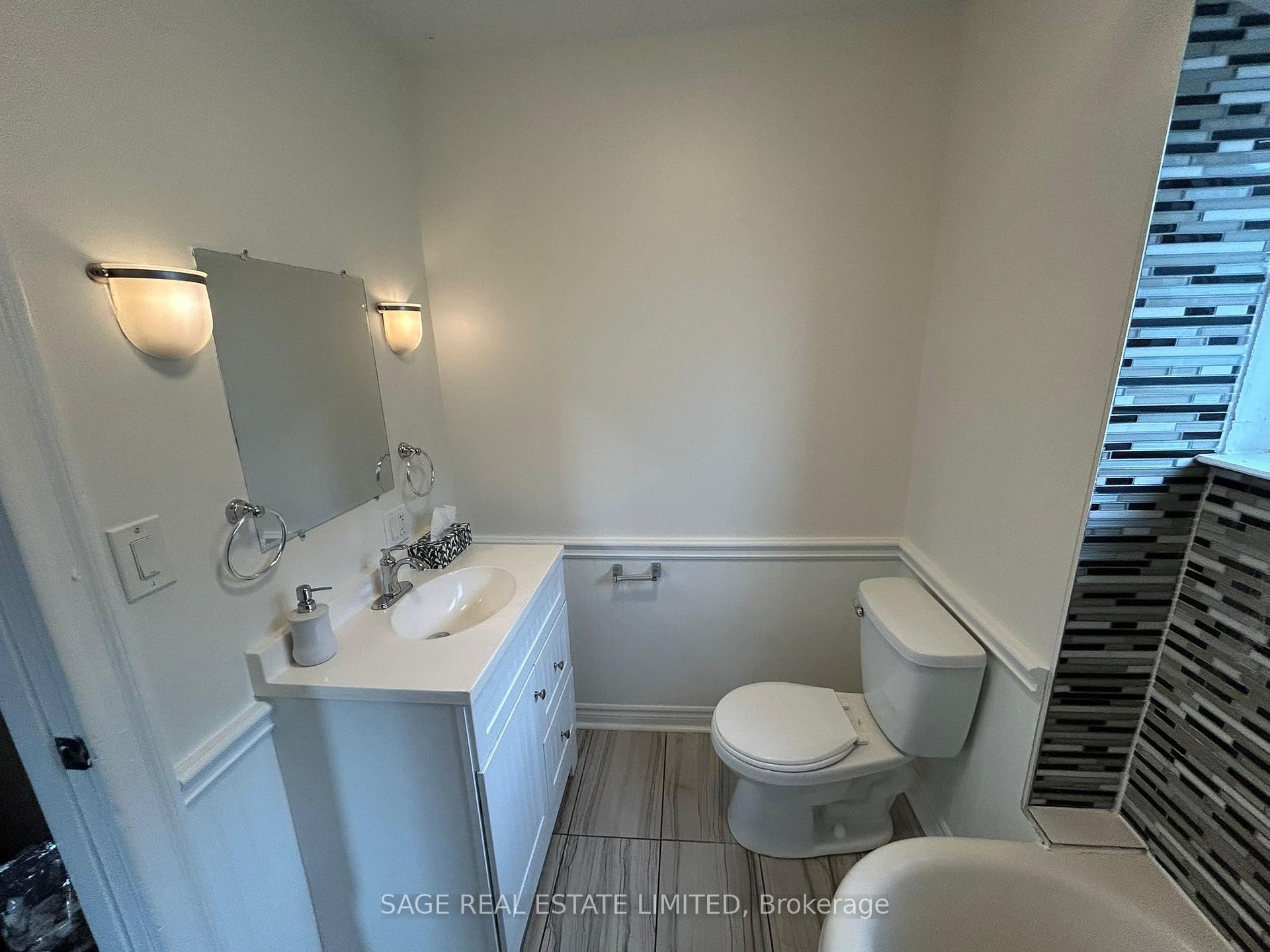 Photo 5 of Unit 2, 9 Wright Avenue, Hamilton, Landsdale — HOMEH