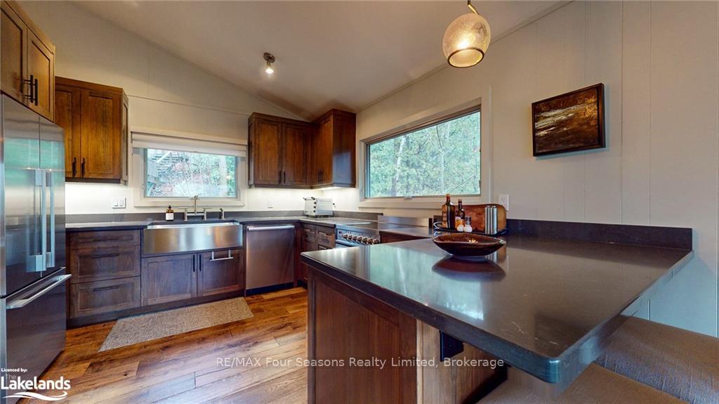 Photo 8 of 92 Main Road, Clearview, Devil's Glen — HOMEH