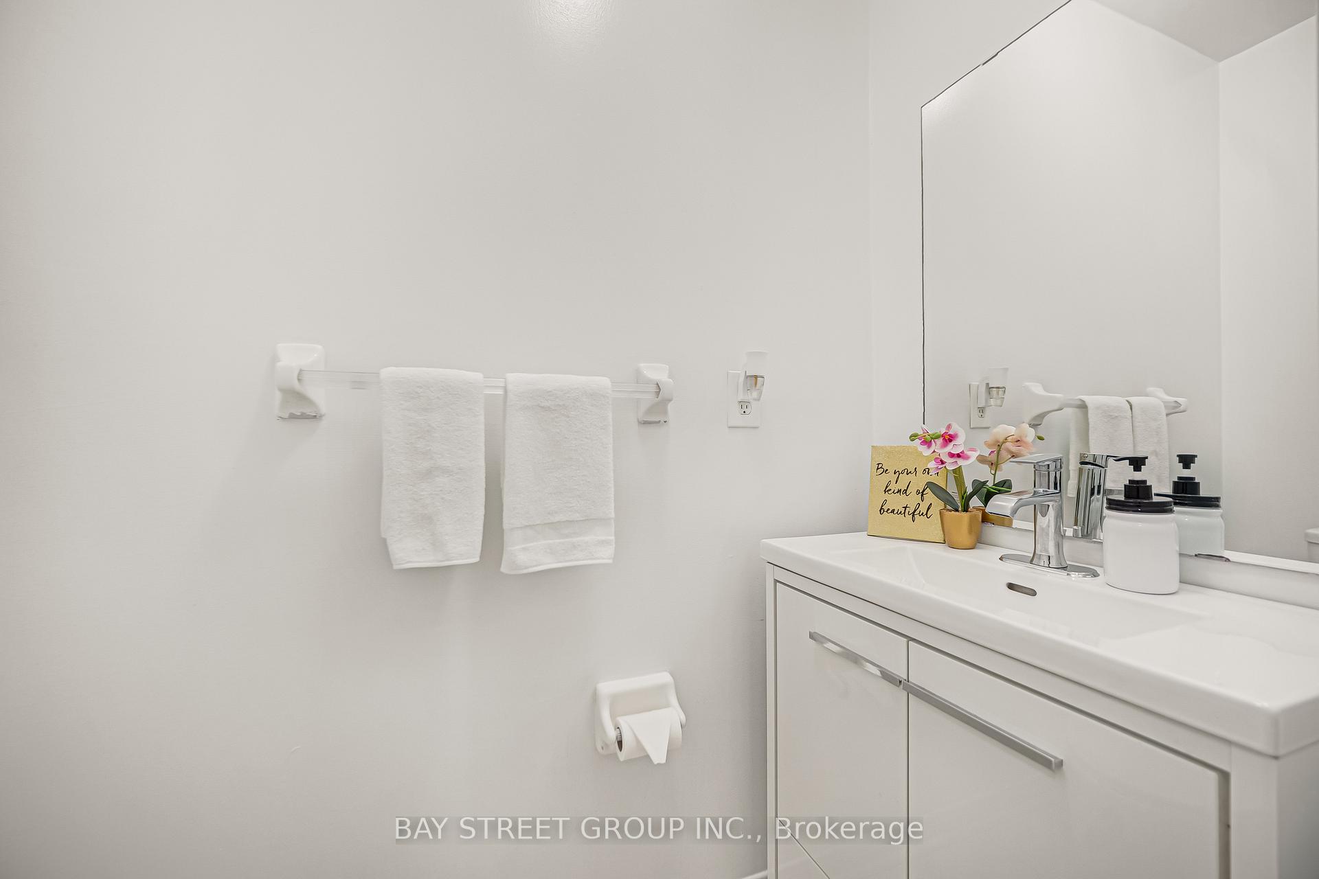 Photo 44 of 53 Brando Avenue, Markham, Middlefield — HOMEH