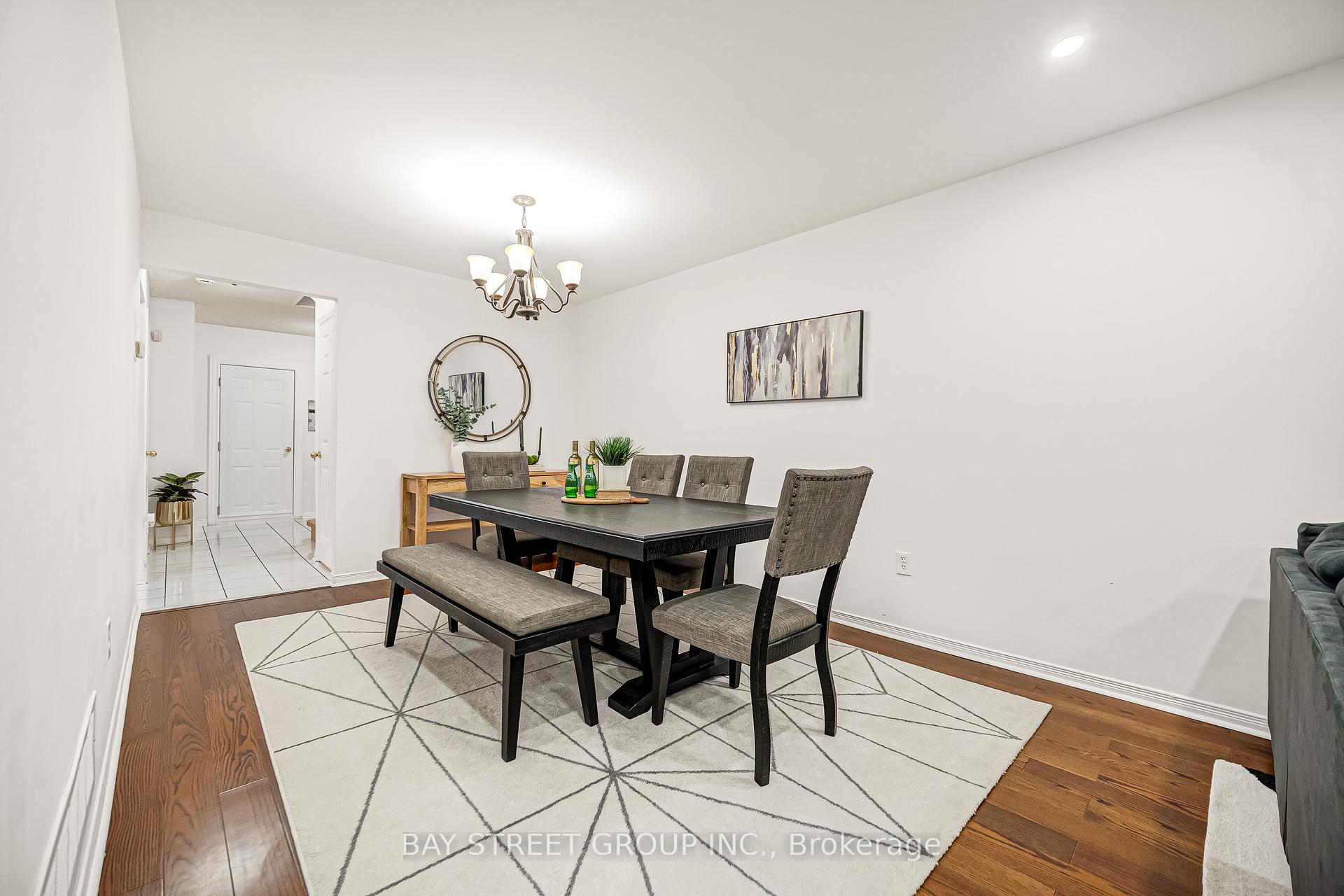 Photo 7 of 53 Brando Avenue, Markham, Middlefield — HOMEH