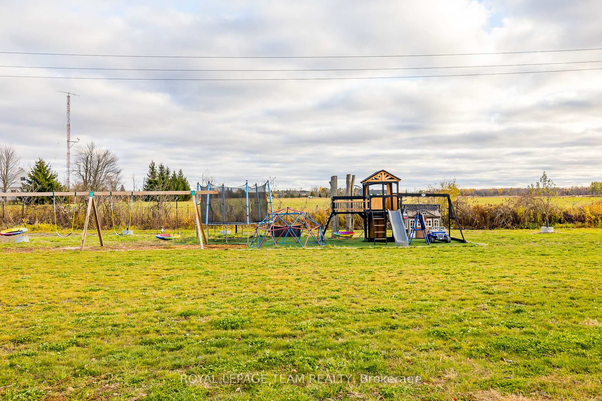 Photo 8 of 5910 Wood Duck Drive, Ottawa, Osgoode Twp North of Reg Rd 6 — HOMEH