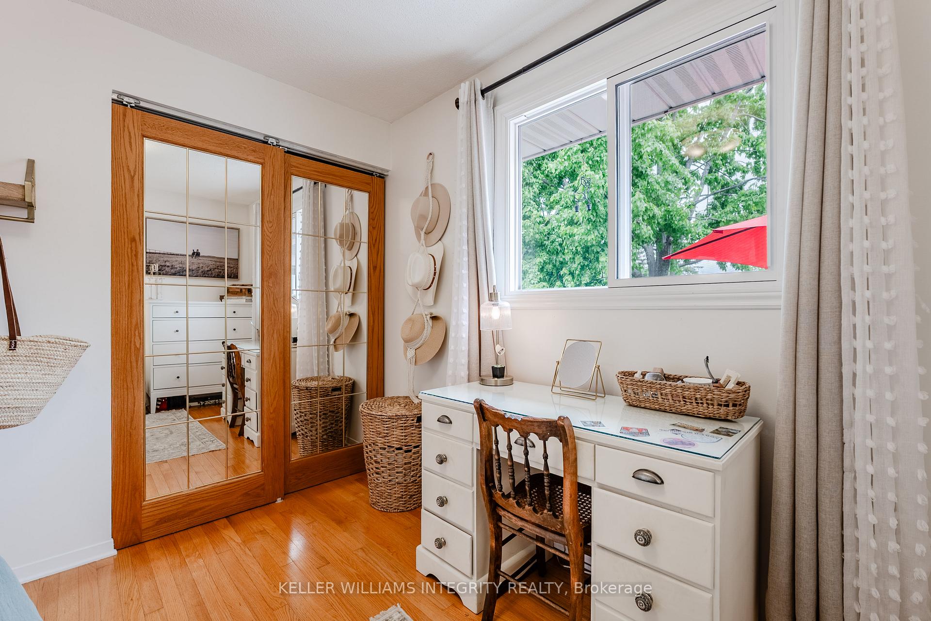 Photo 18 of 35 Wellington Street W, Cornwall — HOMEH