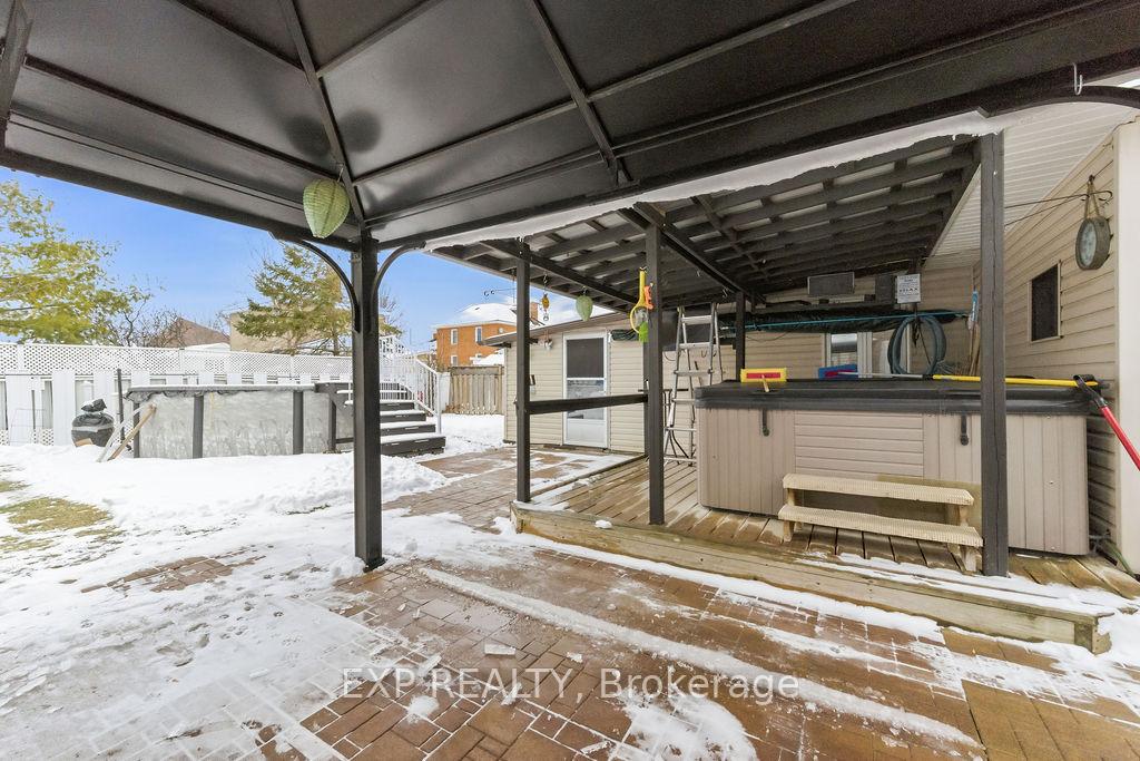 Photo 2 of 113 Bank Street N, Renfrew — HOMEH
