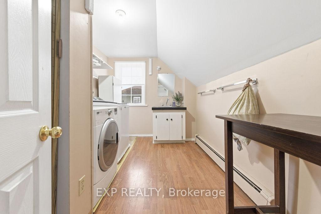 Photo 12 of 113 Bank Street N, Renfrew — HOMEH