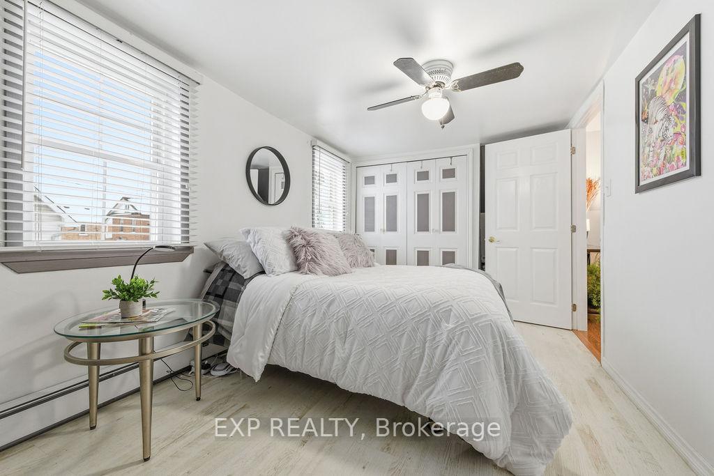 Photo 16 of 113 Bank Street N, Renfrew — HOMEH
