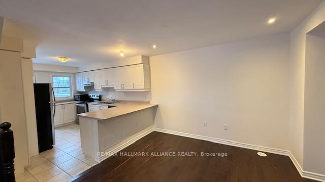 Photo 9 of Unit 113, 1000 Asleton Boulevard, Milton, Willmott — HOMEH