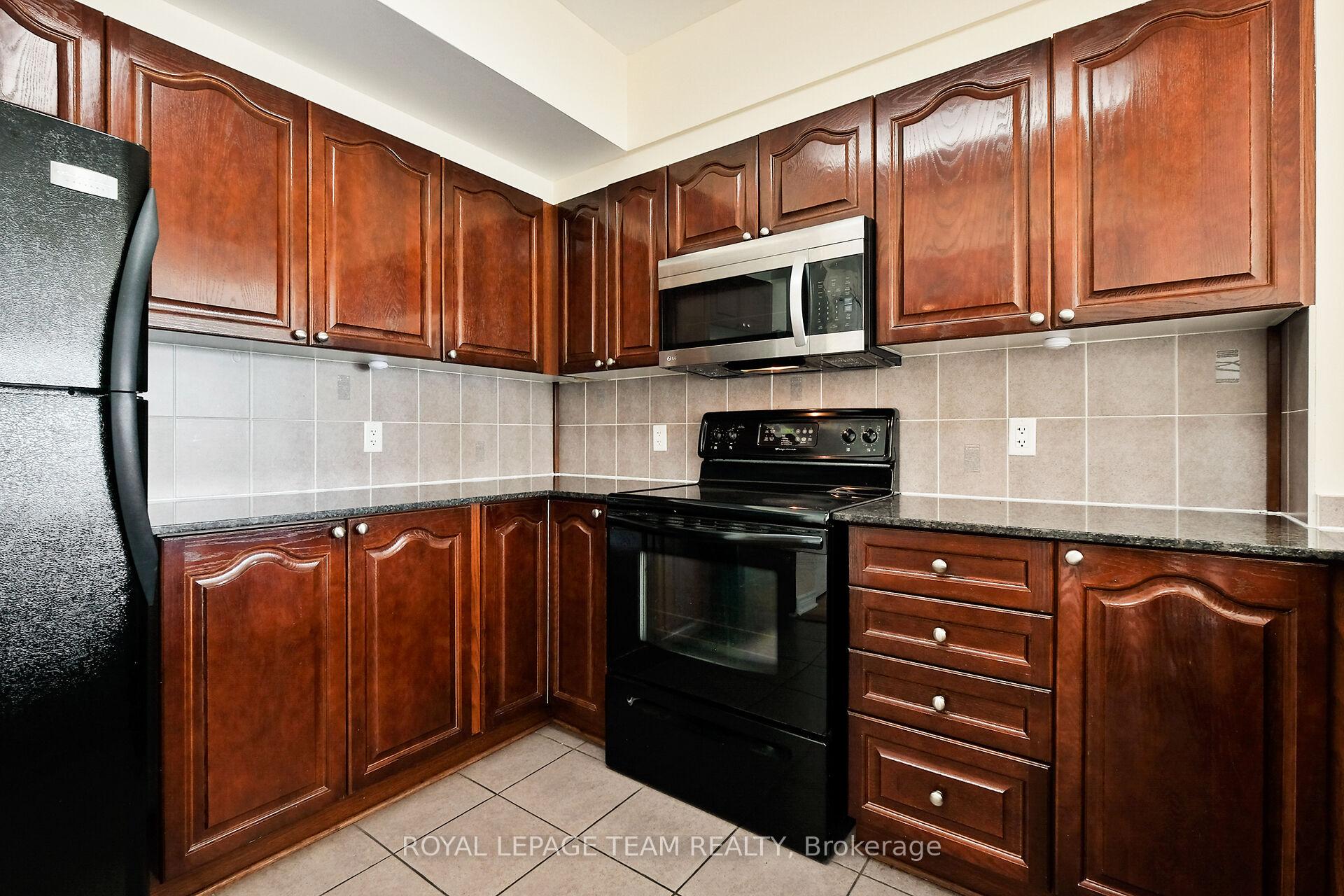 Photo 26 of Unit 804, 200 Rideau Street, Ottawa, Sandy Hill — HOMEH