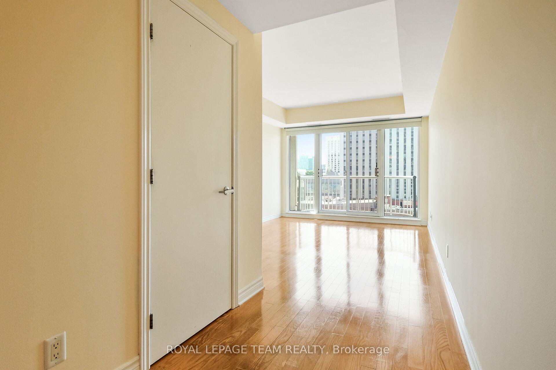 Photo 43 of Unit 804, 200 Rideau Street, Ottawa, Sandy Hill — HOMEH