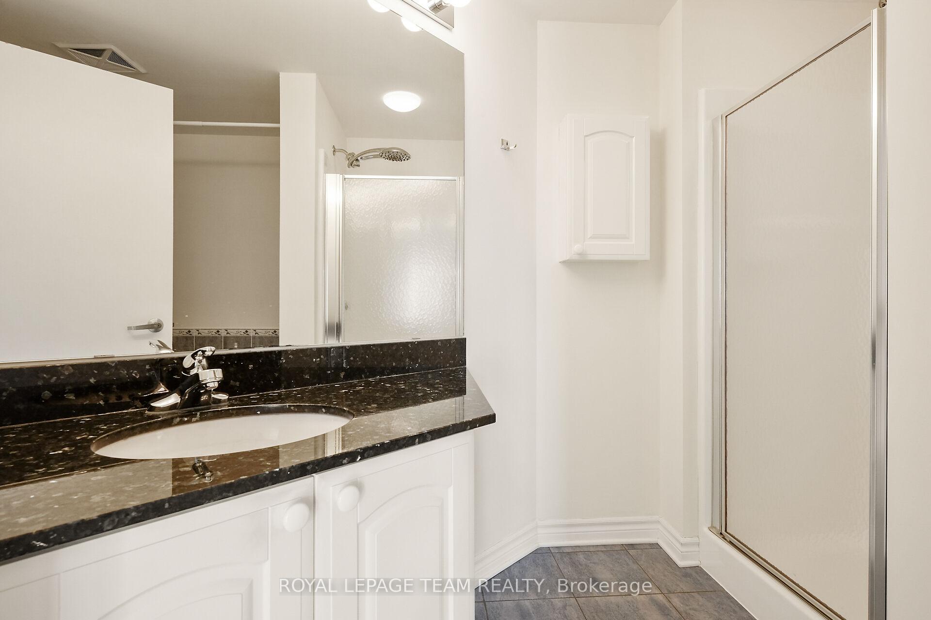 Photo 12 of Unit 804, 200 Rideau Street, Ottawa, Sandy Hill — HOMEH