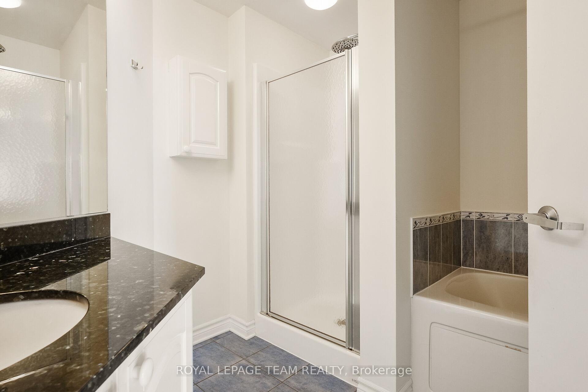 Photo 15 of Unit 804, 200 Rideau Street, Ottawa, Sandy Hill — HOMEH