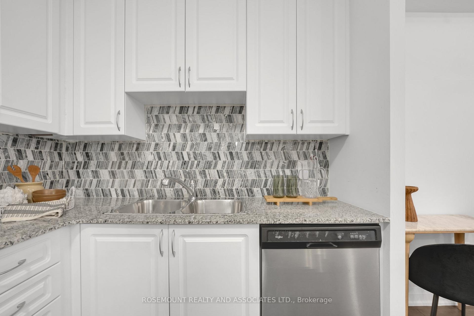 Photo 6 of Unit C402, 5299 Highway 07 Road, Vaughan, Vaughan Grove — HOMEH