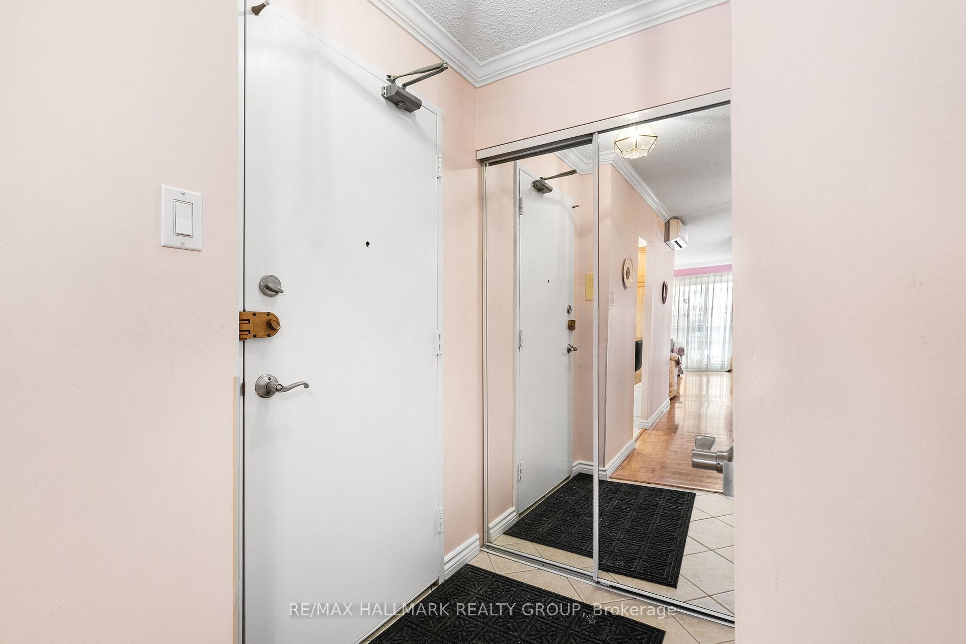 Photo 15 of Unit 1007, 158 B Mcarthur Avenue, Ottawa, Vanier — HOMEH