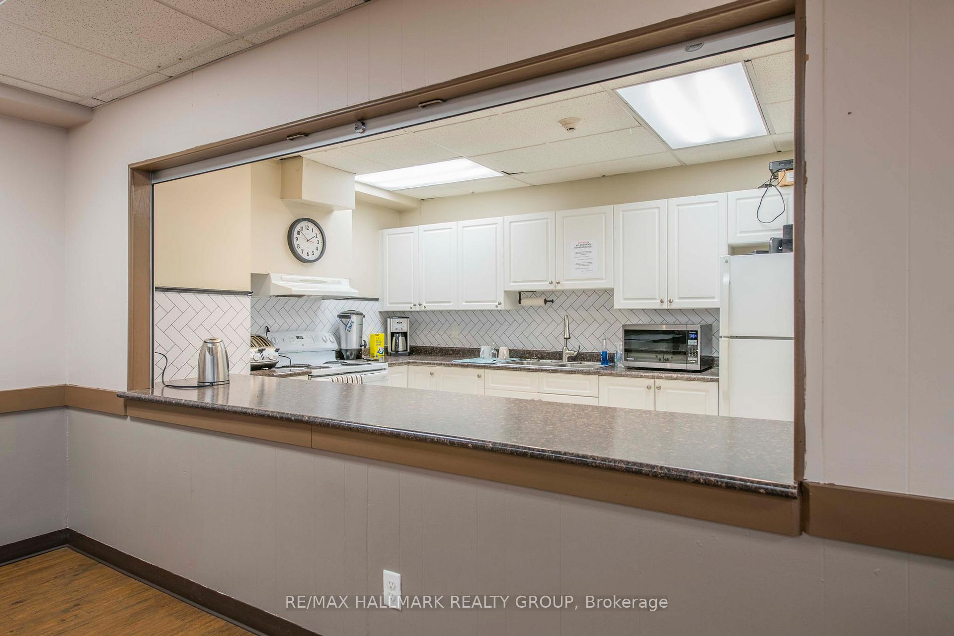 Photo 14 of Unit 1007, 158 B Mcarthur Avenue, Ottawa, Vanier — HOMEH
