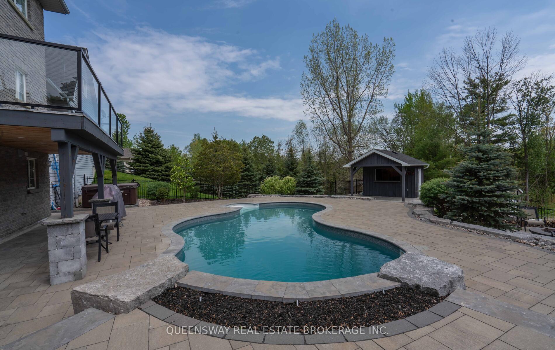 Photo 30 of 1841 Forest Valley Drive, Innisfil, Rural Innisfil — HOMEH