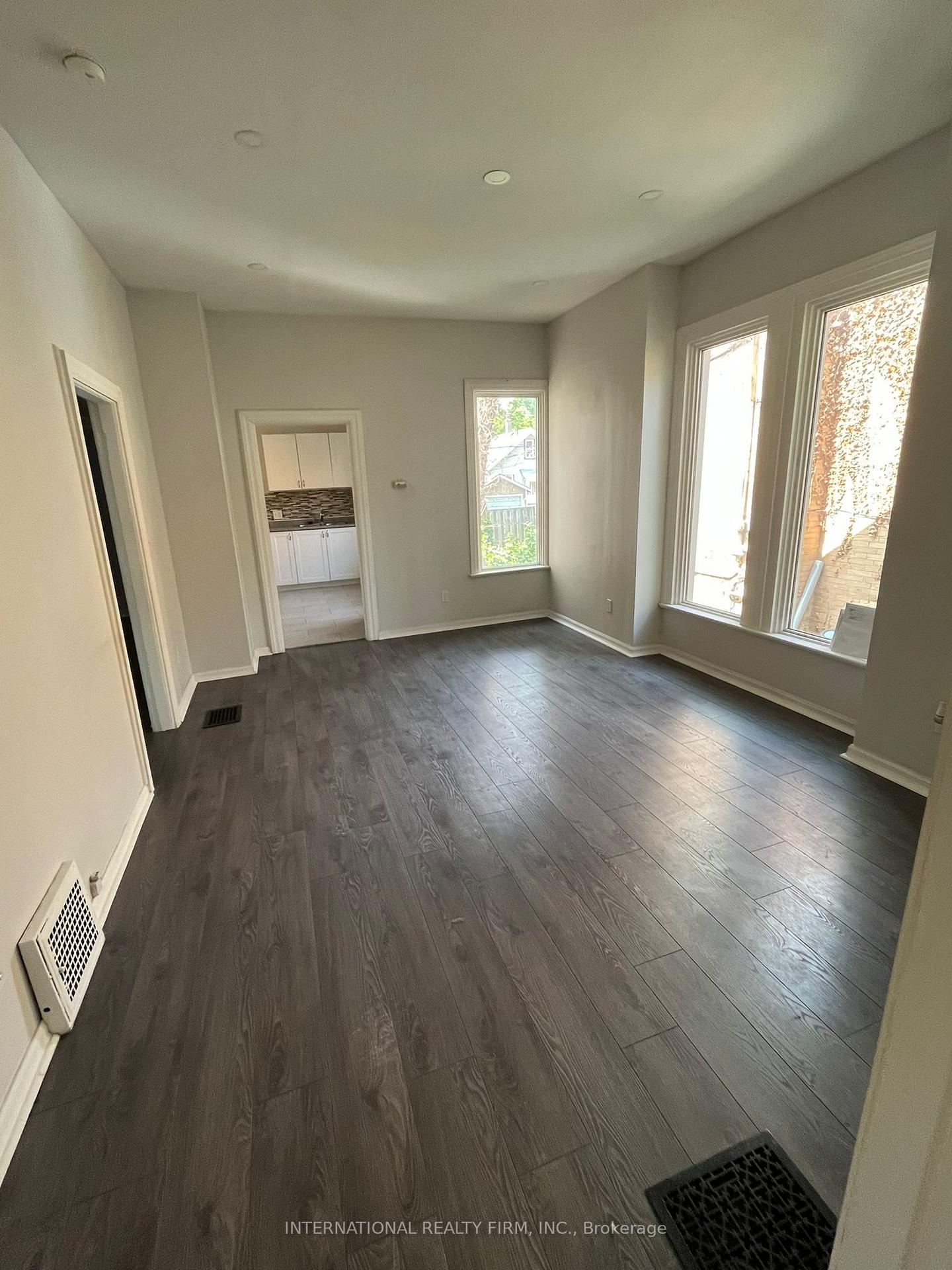 Photo 2 of 458 Wahketa Street, Windsor — HOMEH