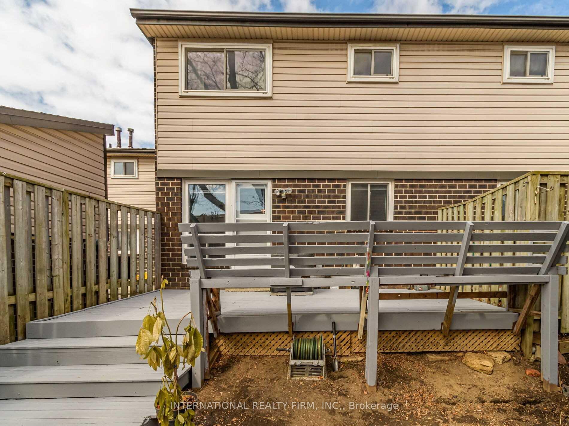 Photo 13 of Unit 59, 318 Laurier Avenue, Milton, Old Milton — HOMEH
