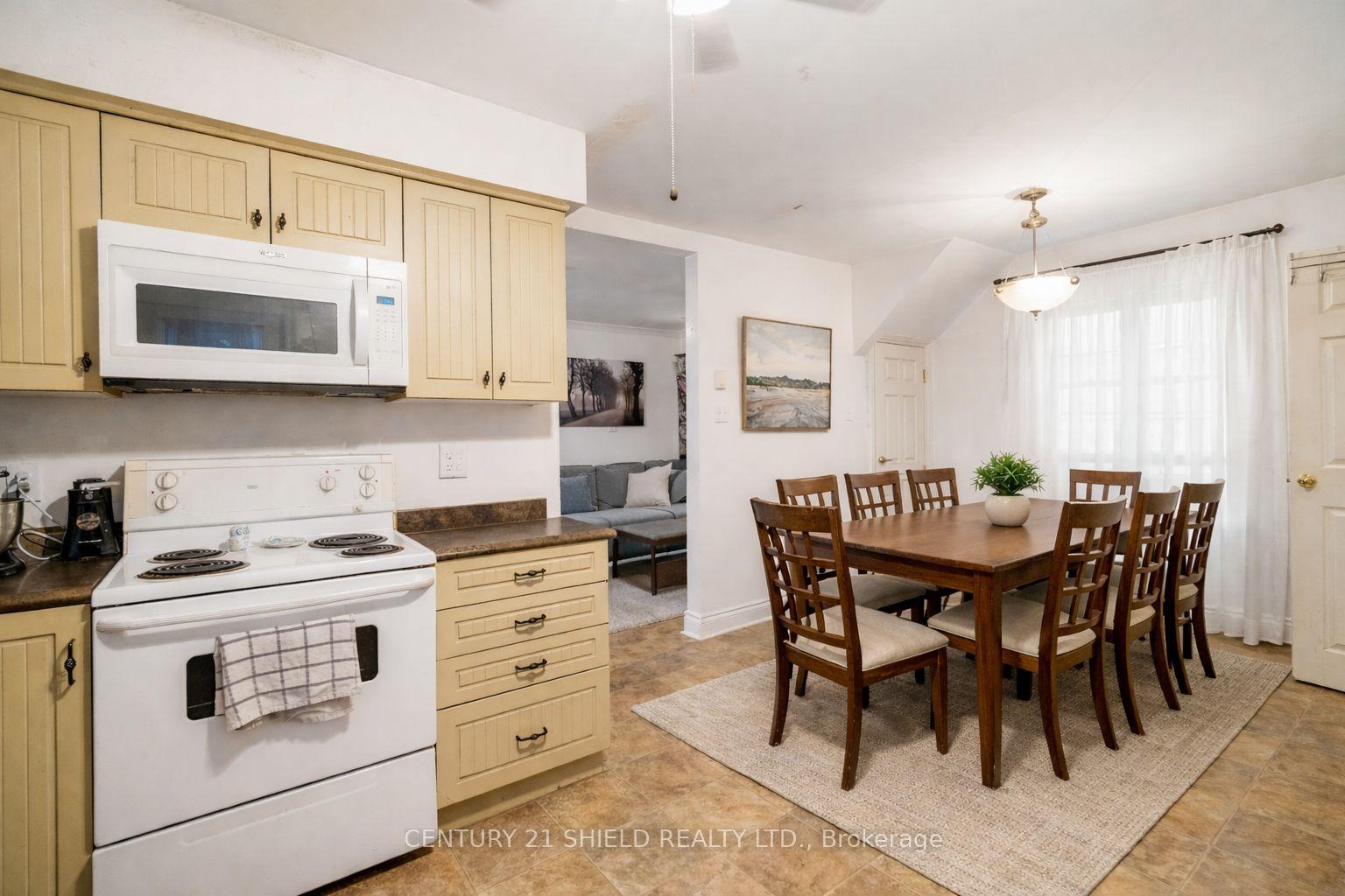 Photo 33 of 37 Timothy Avenue, Cornwall — HOMEH