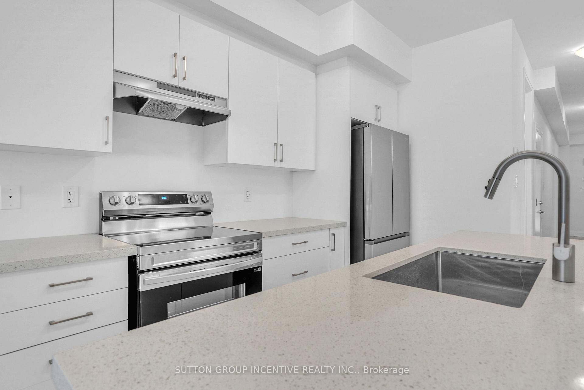 Photo 4 of Unit 1, 5 Ranch Terrace, Barrie, Rural Barrie Southeast — HOMEH