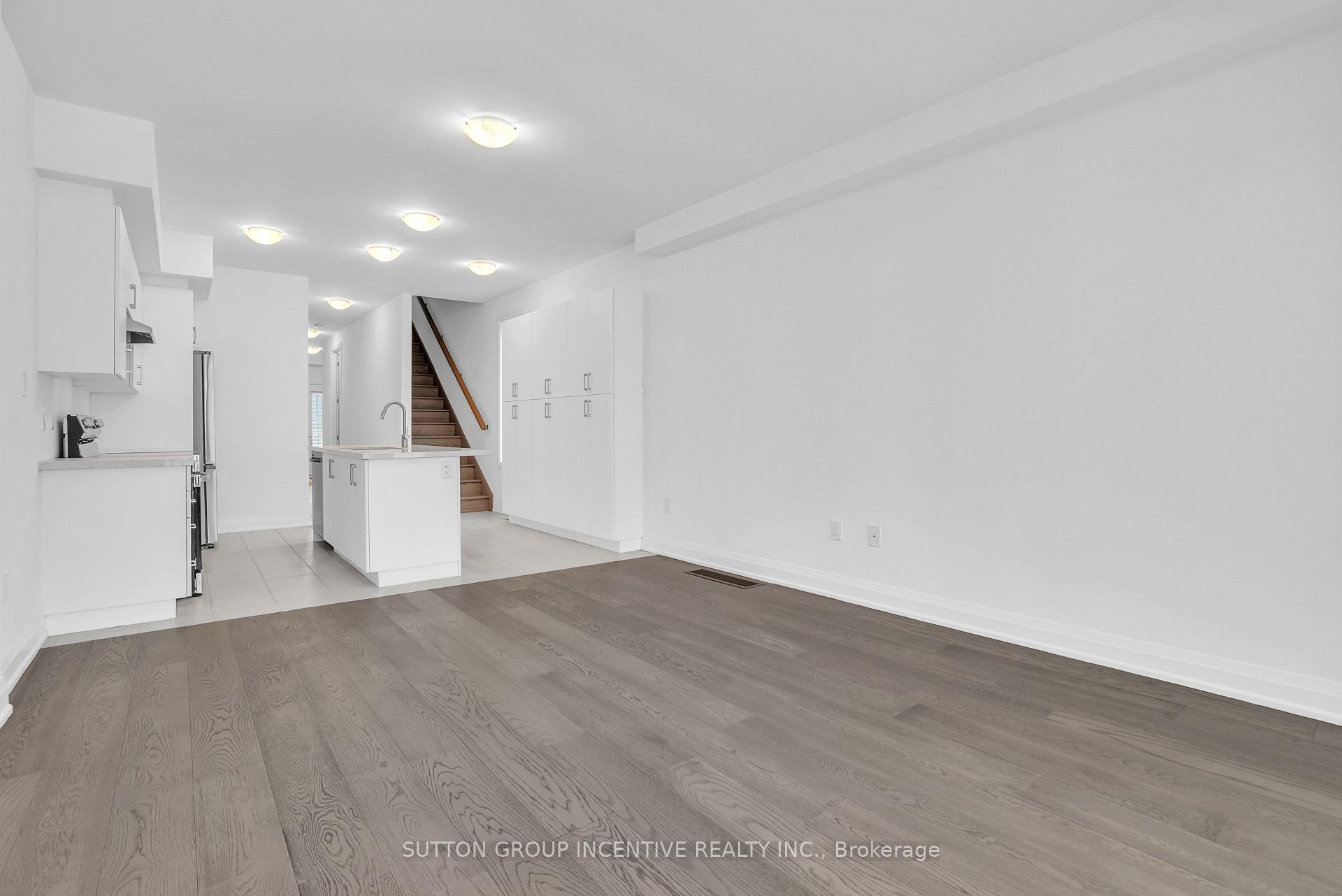 Photo 17 of Unit 1, 5 Ranch Terrace, Barrie, Rural Barrie Southeast — HOMEH