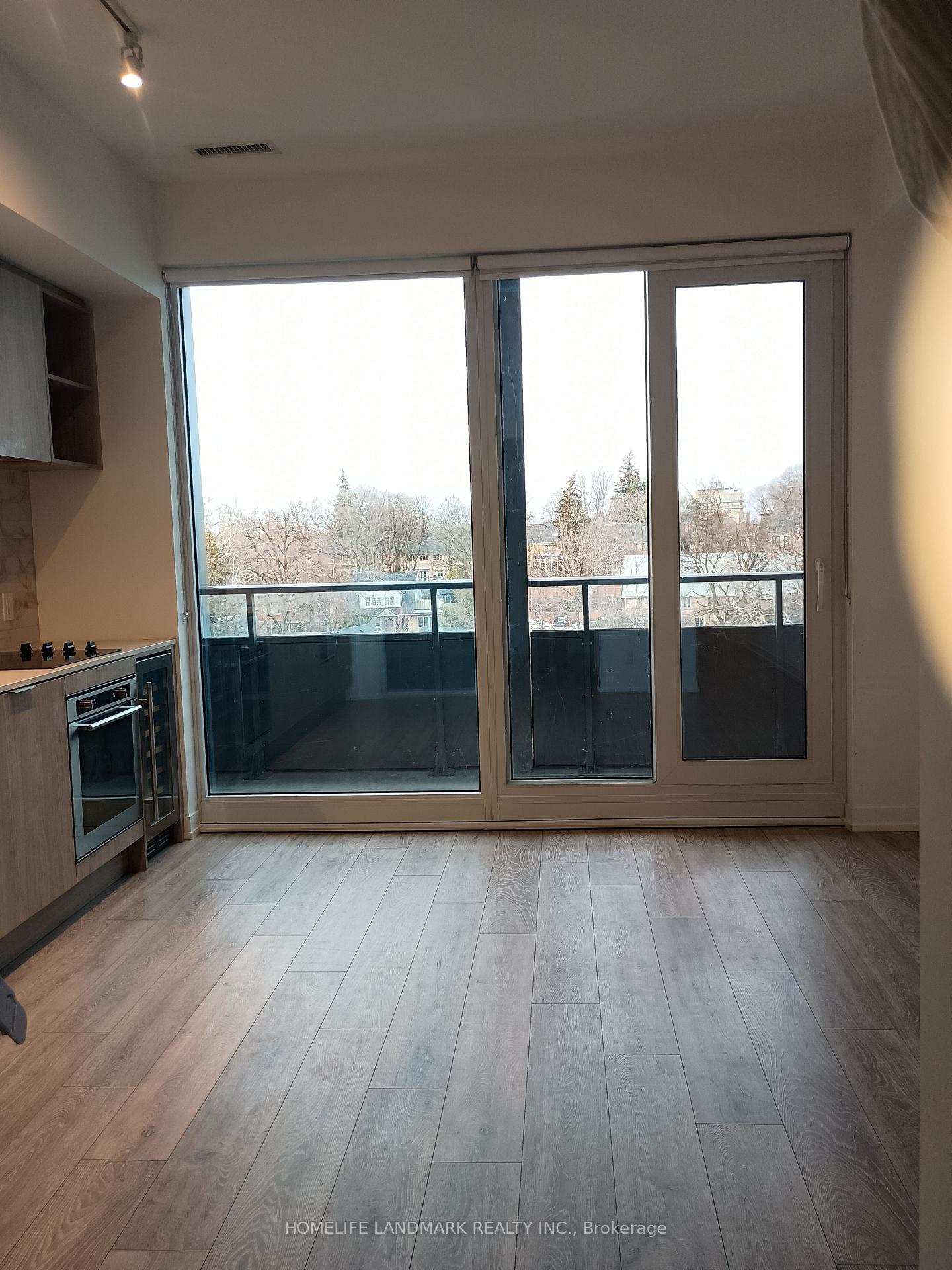 Photo 23 of Unit 822, 2020 Bathurst Street, Toronto, Humewood-Cedarvale — HOMEH