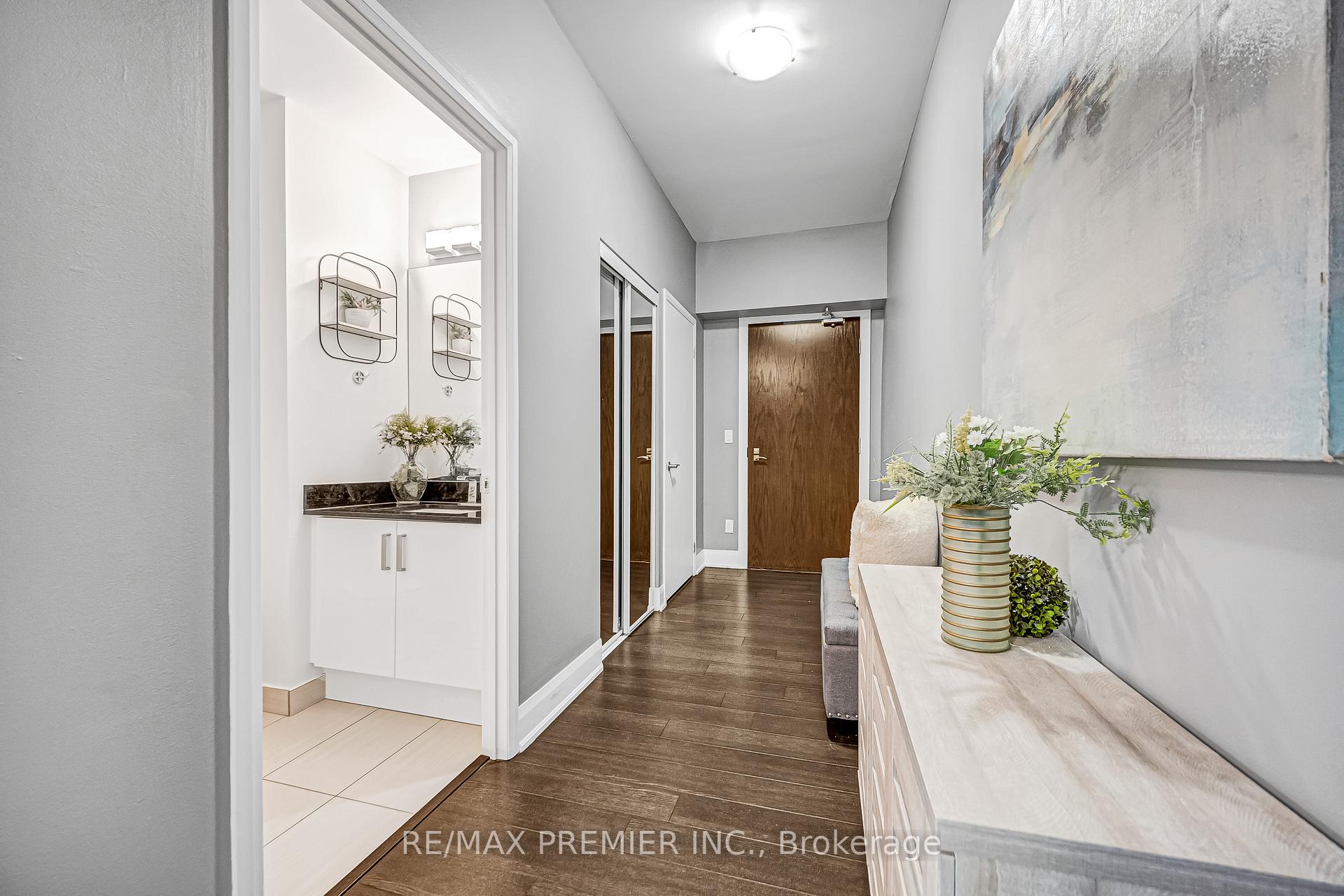 Photo 43 of Unit 2001, 2900 Highway 7, Vaughan, Concord — HOMEH