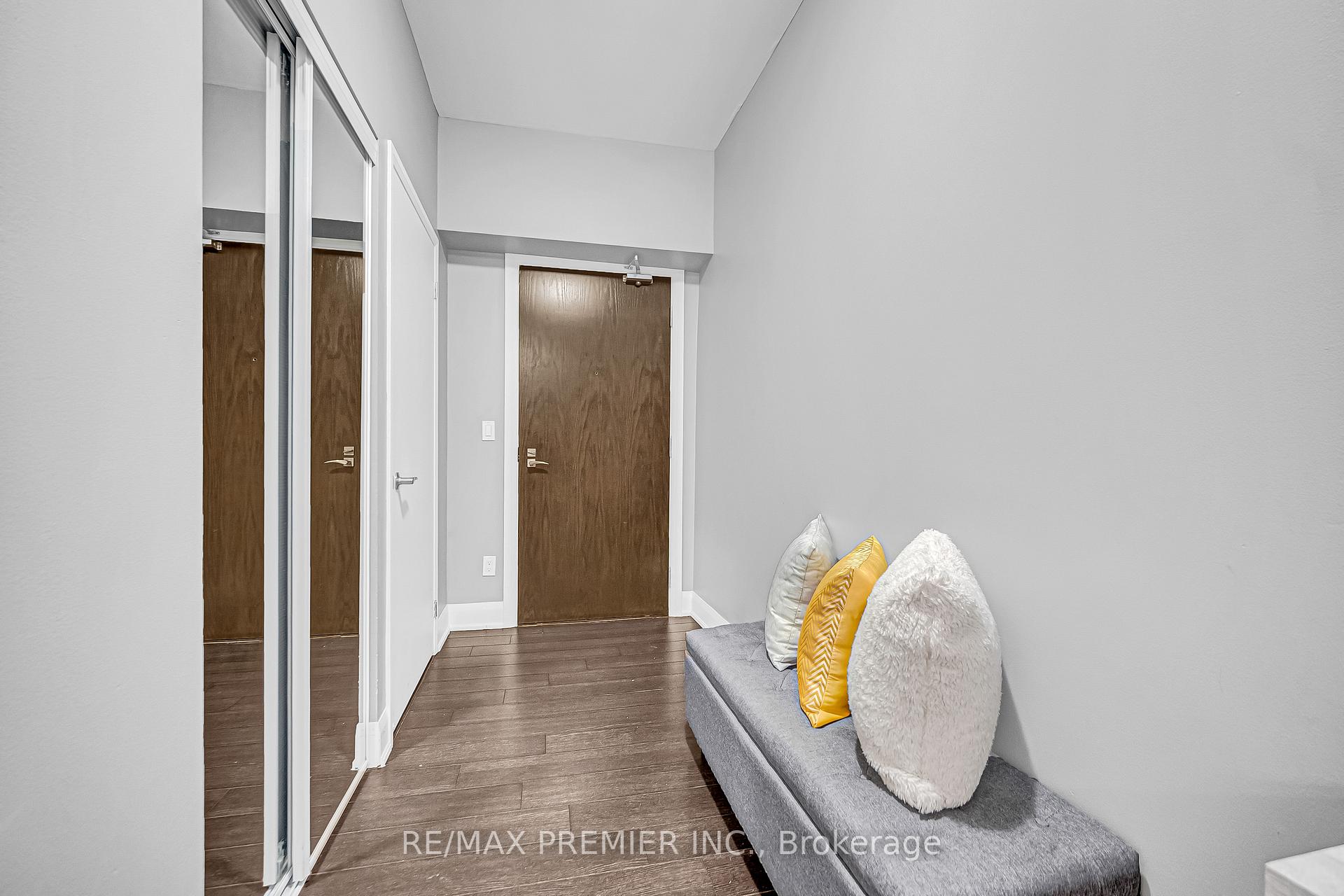 Photo 21 of Unit 2001, 2900 Highway 7, Vaughan, Concord — HOMEH