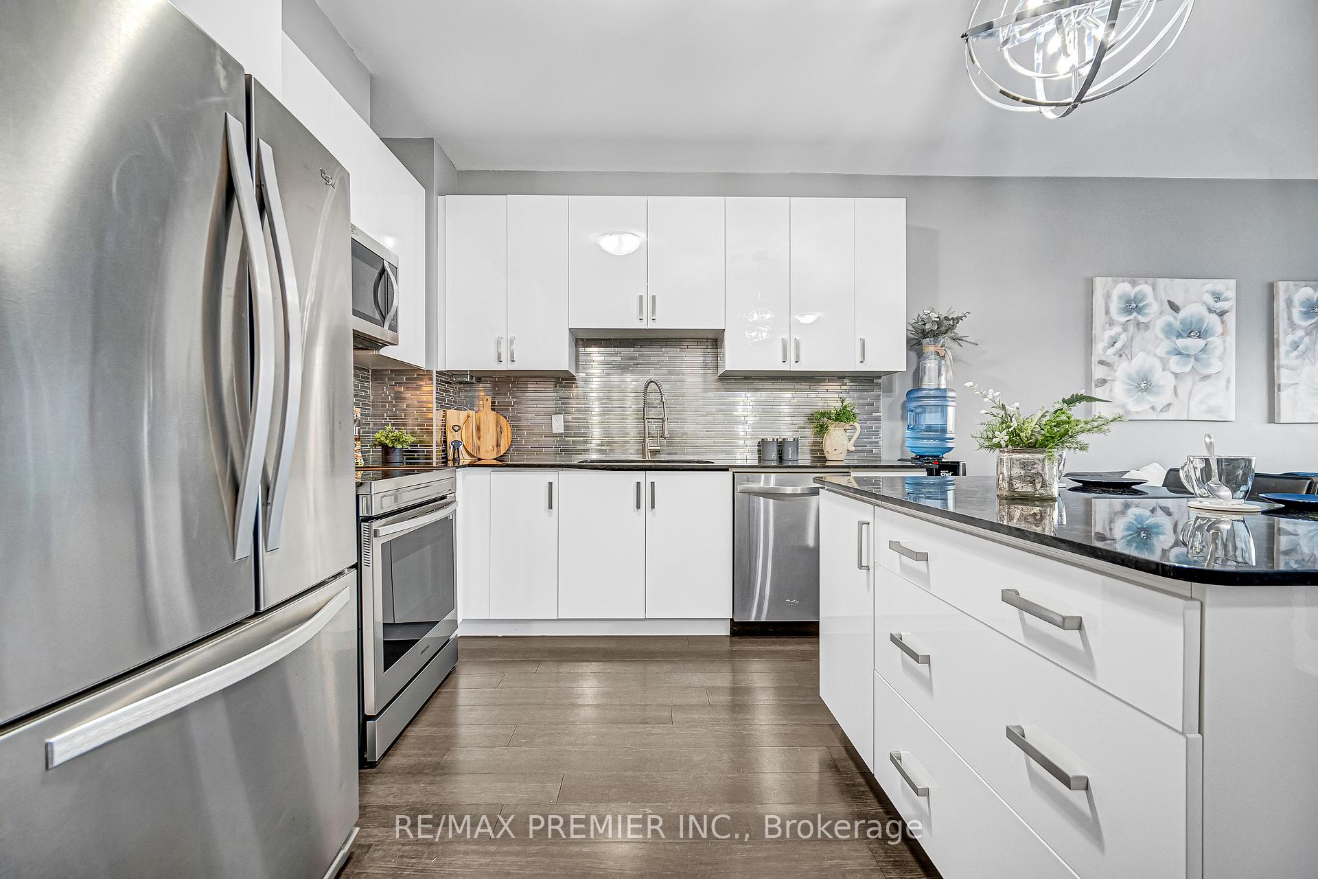 Photo 31 of Unit 2001, 2900 Highway 7, Vaughan, Concord — HOMEH