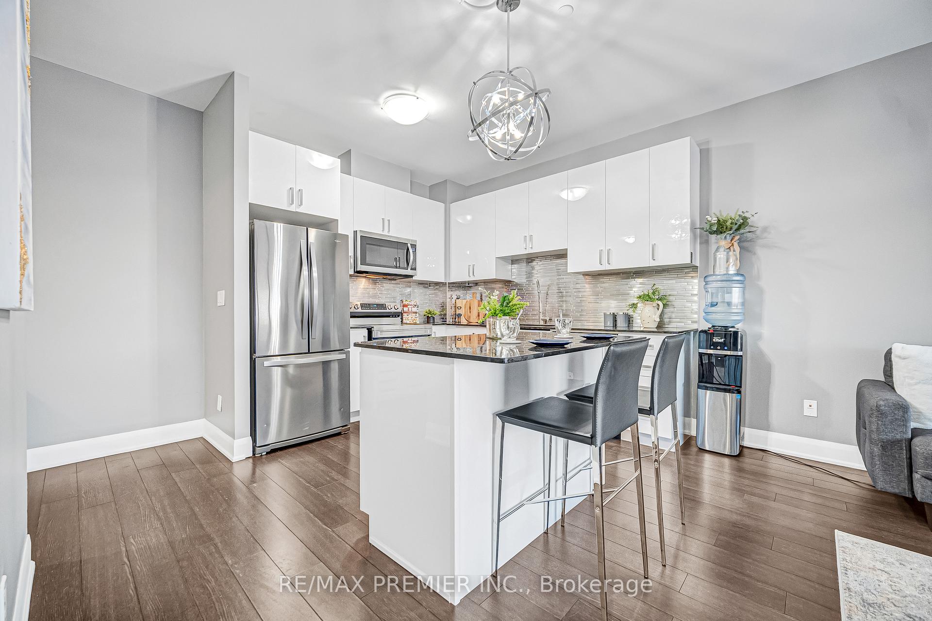 Photo 5 of Unit 2001, 2900 Highway 7, Vaughan, Concord — HOMEH