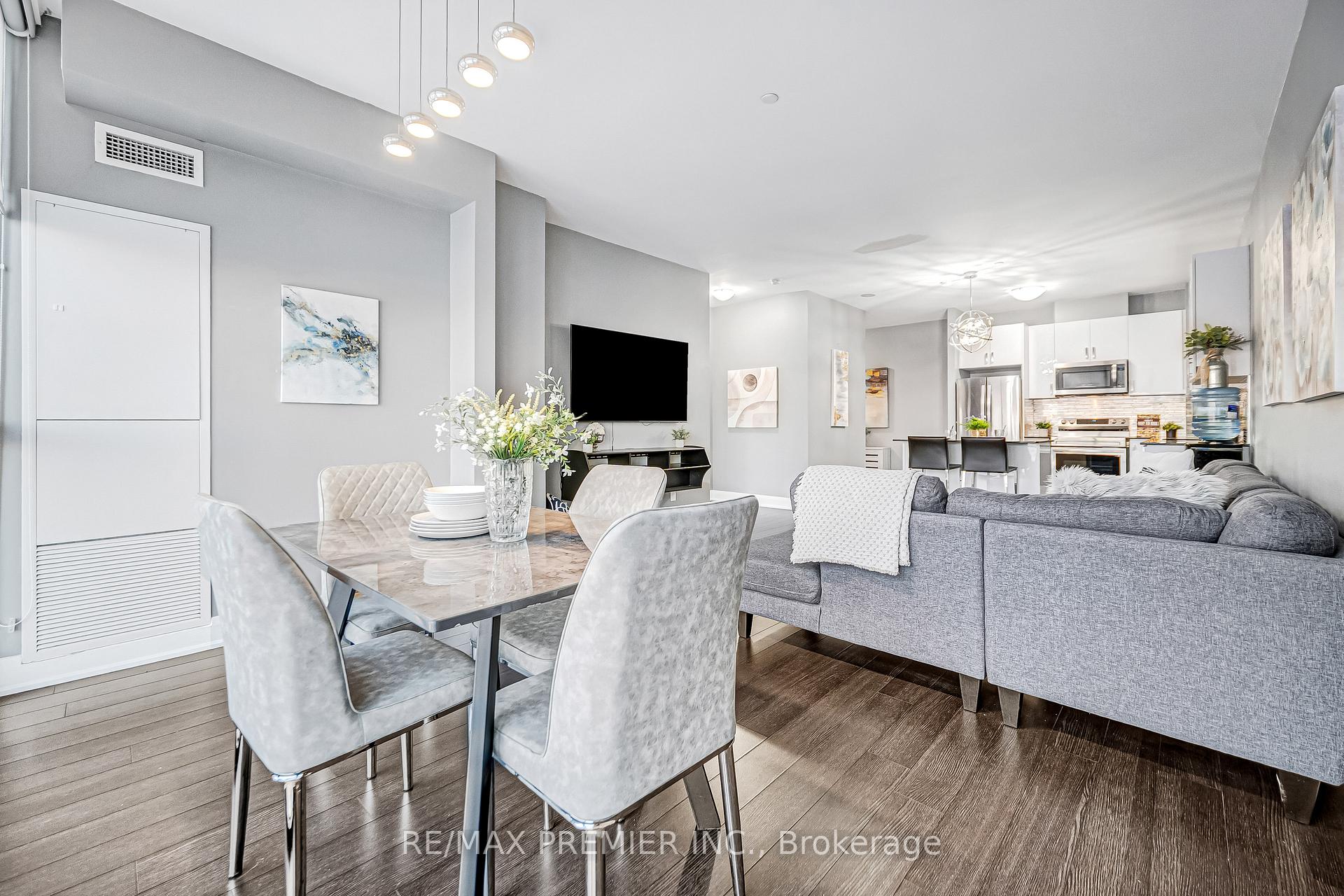 Photo 16 of Unit 2001, 2900 Highway 7, Vaughan, Concord — HOMEH