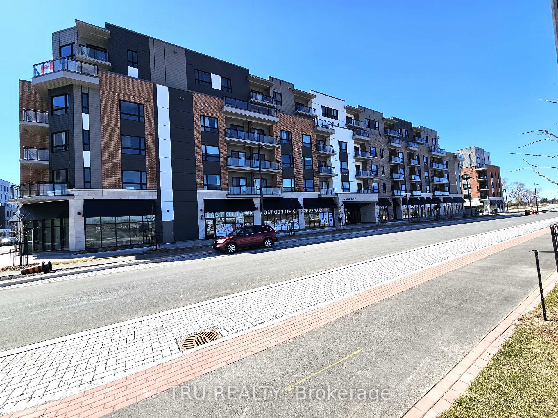 Photo 2 of Unit 608, 1350 Hemlock Road, Ottawa, CFB Rockcliffe and Area — HOMEH