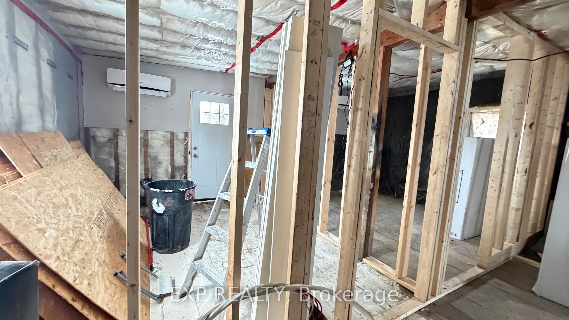 Photo 2 of 33A Murney Street, Belleville, Belleville Ward — HOMEH
