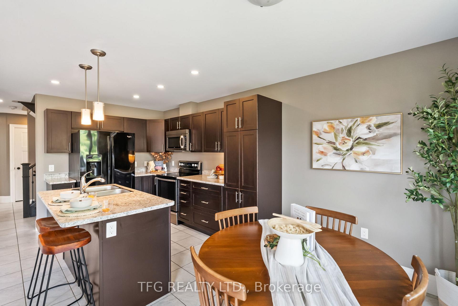 Photo 9 of 103 Mallory Street, Clarington, Courtice — HOMEH