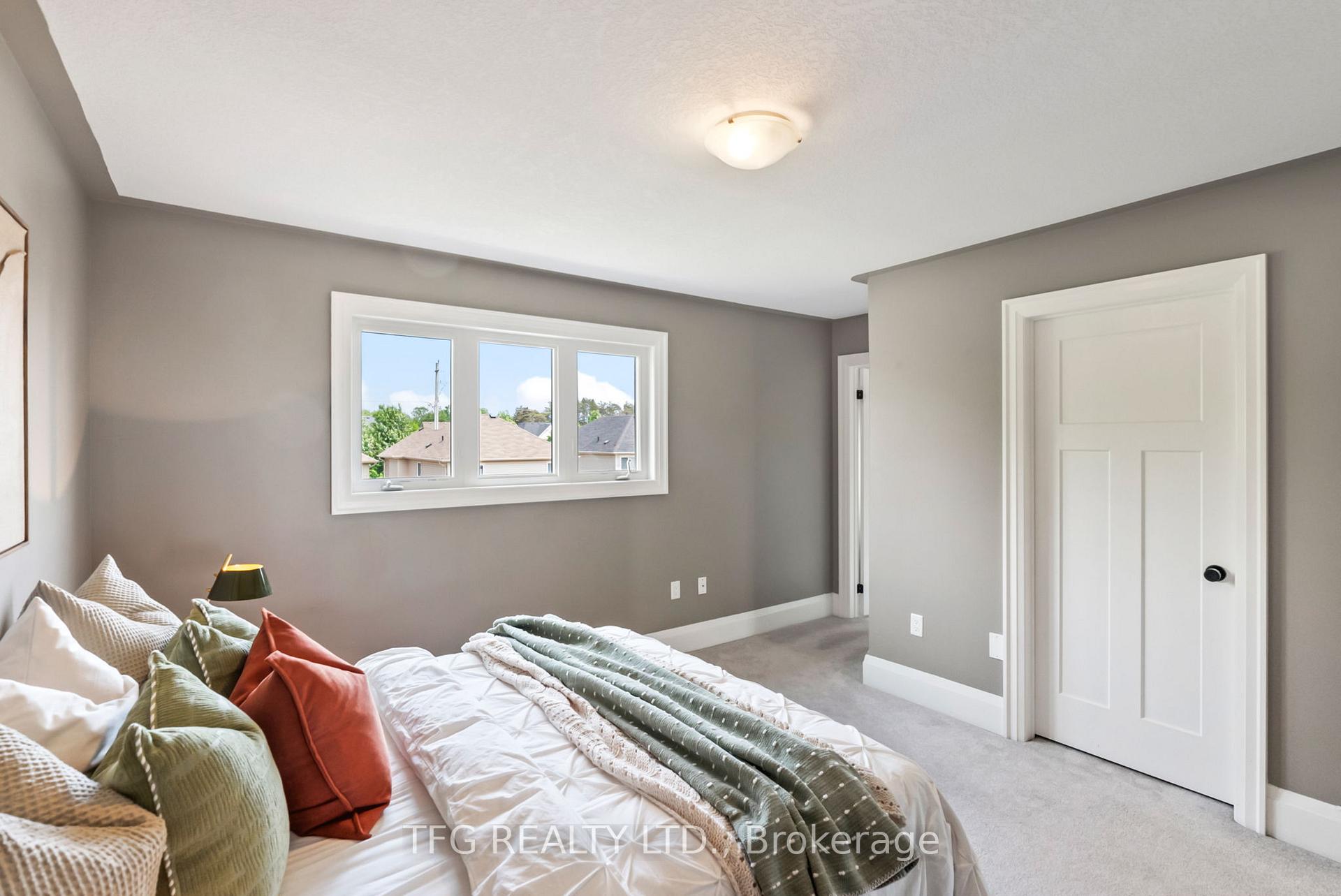 Photo 15 of 103 Mallory Street, Clarington, Courtice — HOMEH
