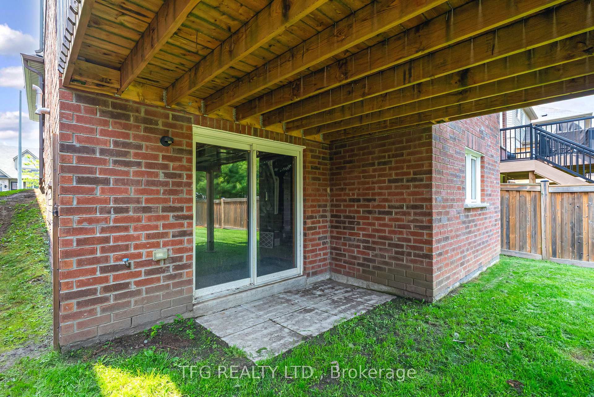 Photo 23 of 103 Mallory Street, Clarington, Courtice — HOMEH