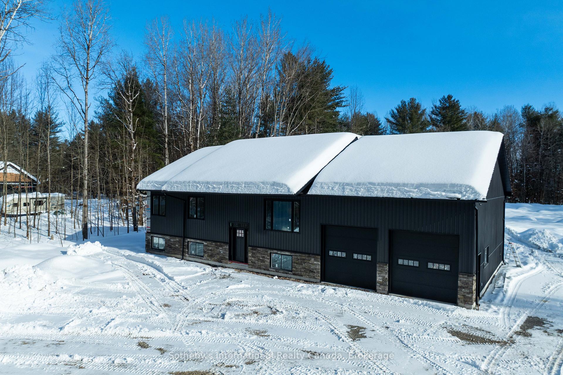 Photo 7 of 1094 Laidlaw Avenue, Gravenhurst, Morrison — HOMEH