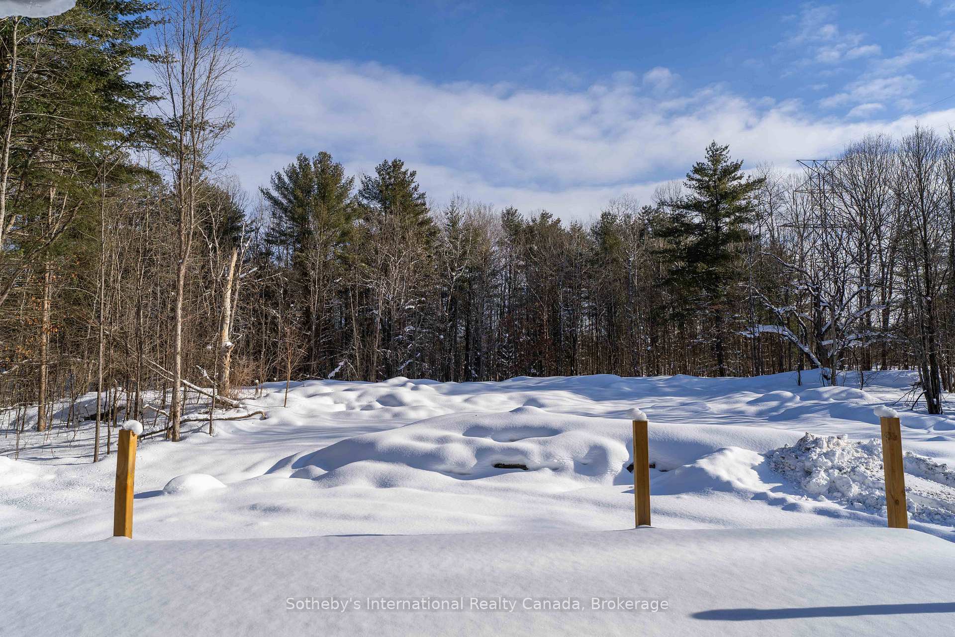 Photo 34 of 1094 Laidlaw Avenue, Gravenhurst, Morrison — HOMEH
