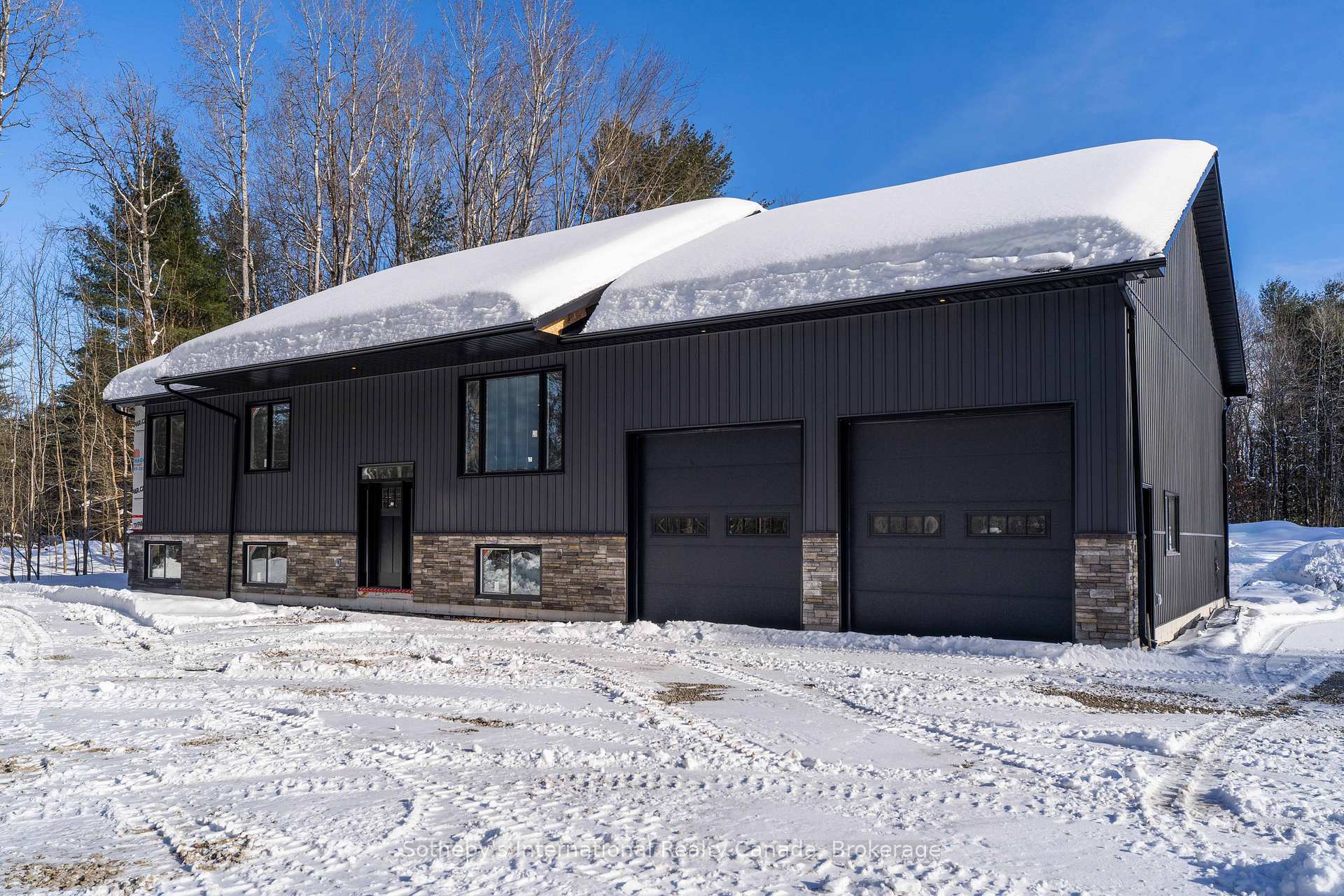 Photo 37 of 1094 Laidlaw Avenue, Gravenhurst, Morrison — HOMEH