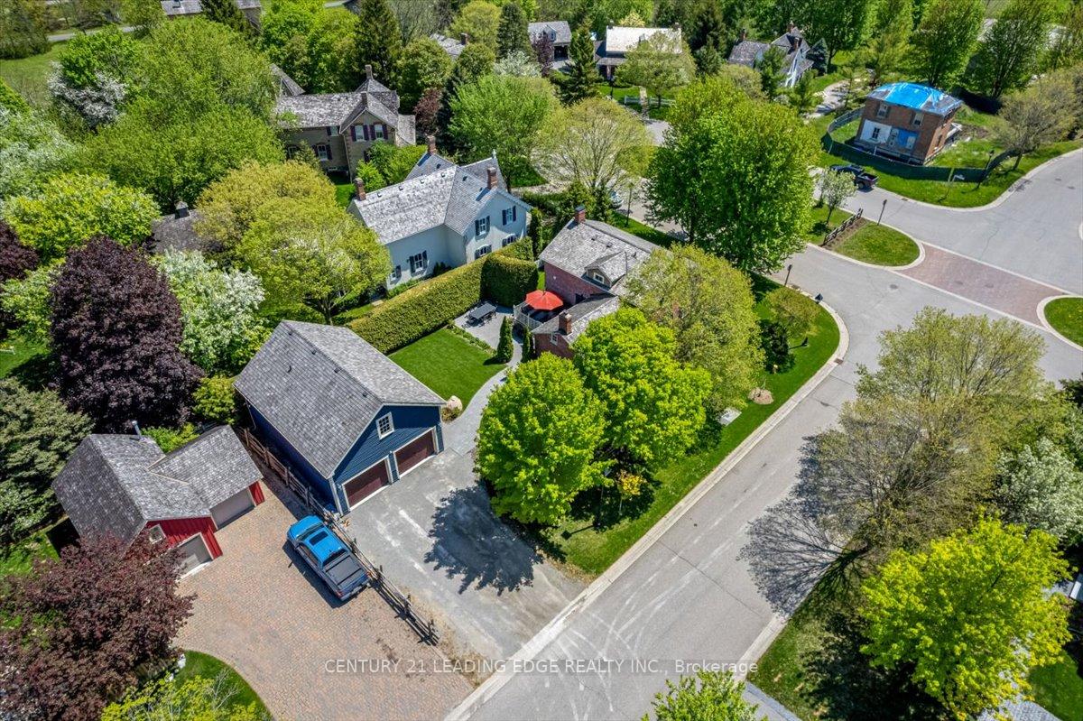 Photo 2 of 14 Alexander Hunter Place, Markham, Wismer — HOMEH