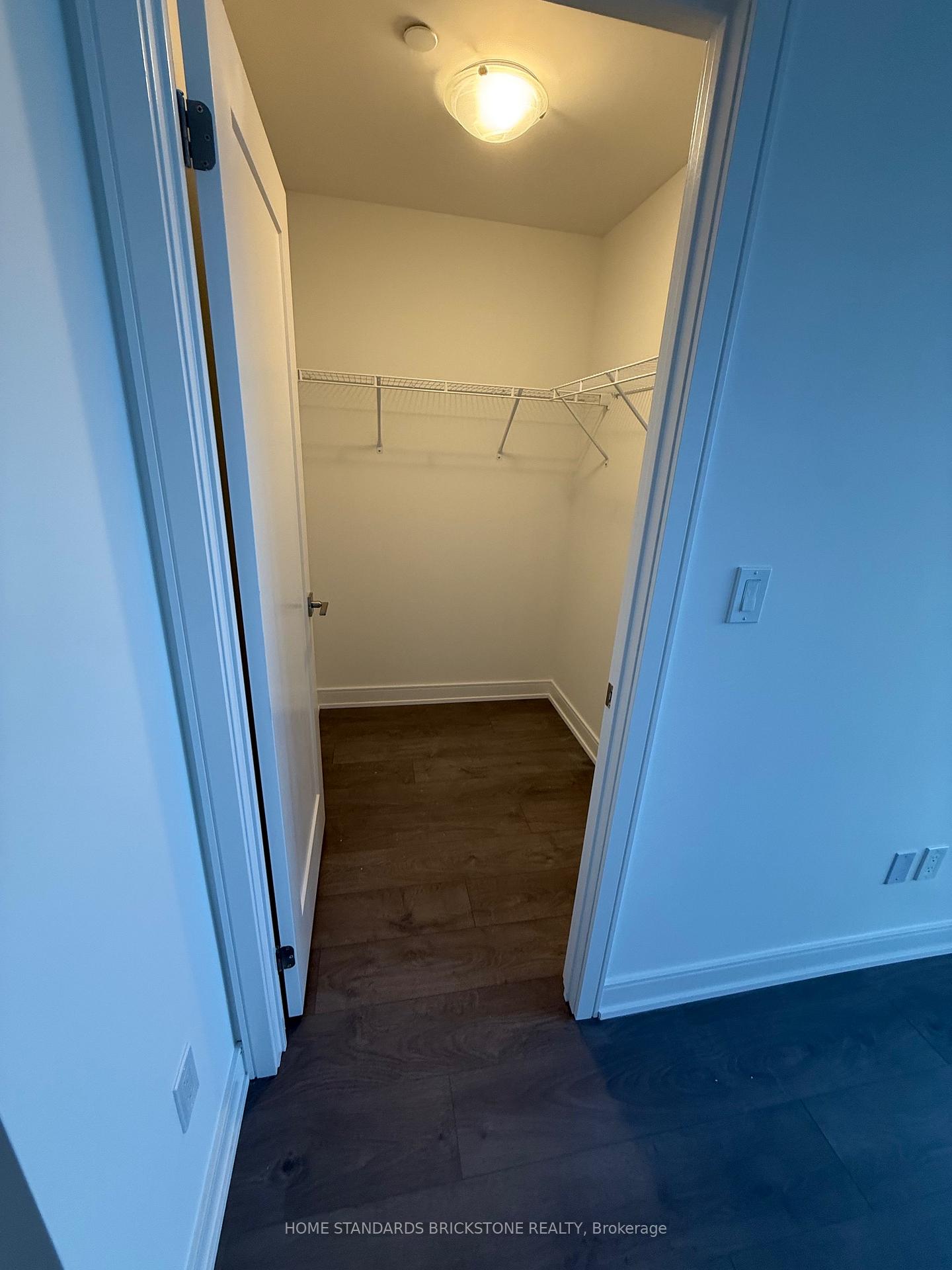 Photo 9 of B1404-715 Davis Drive, Newmarket, Huron Heights-Leslie Valley — HOMEH
