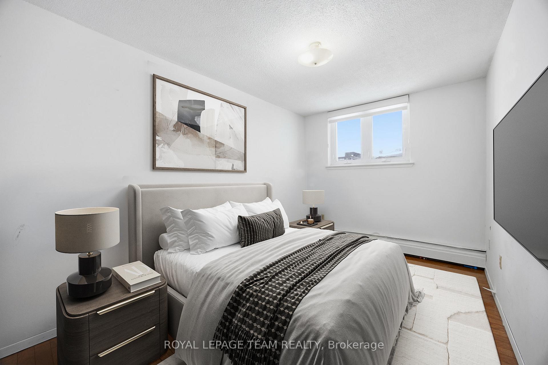 Photo 10 of Unit 109, 19 Woodlawn Road E, Guelph, Riverside Park — HOMEH