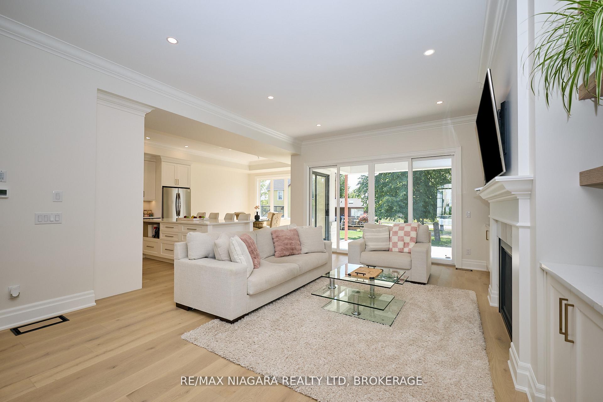 Photo 27 of 21 Ivy Crescent, Thorold, Confederation Heights — HOMEH