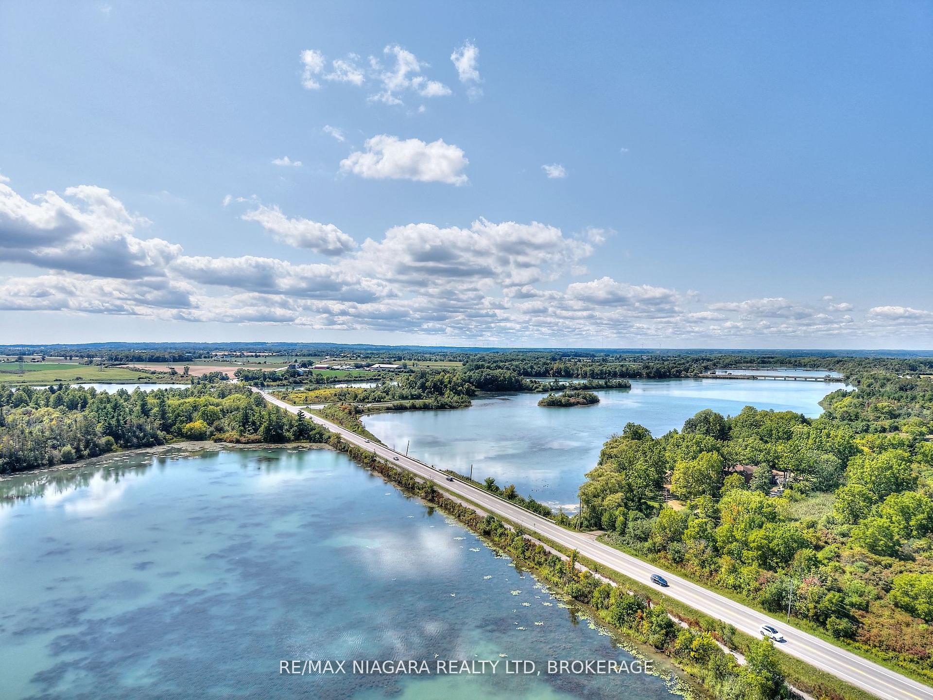 Photo 32 of 21 Ivy Crescent, Thorold, Confederation Heights — HOMEH
