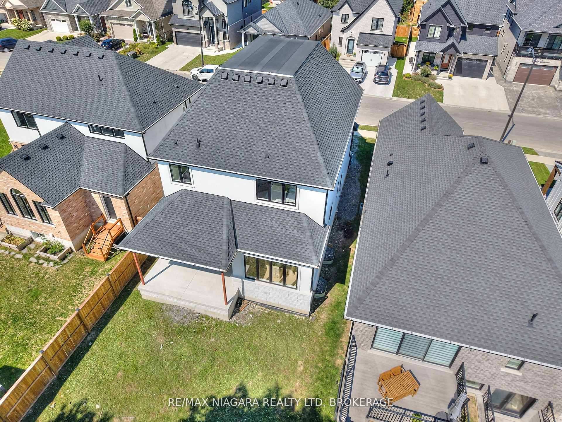 Photo 34 of 21 Ivy Crescent, Thorold, Confederation Heights — HOMEH