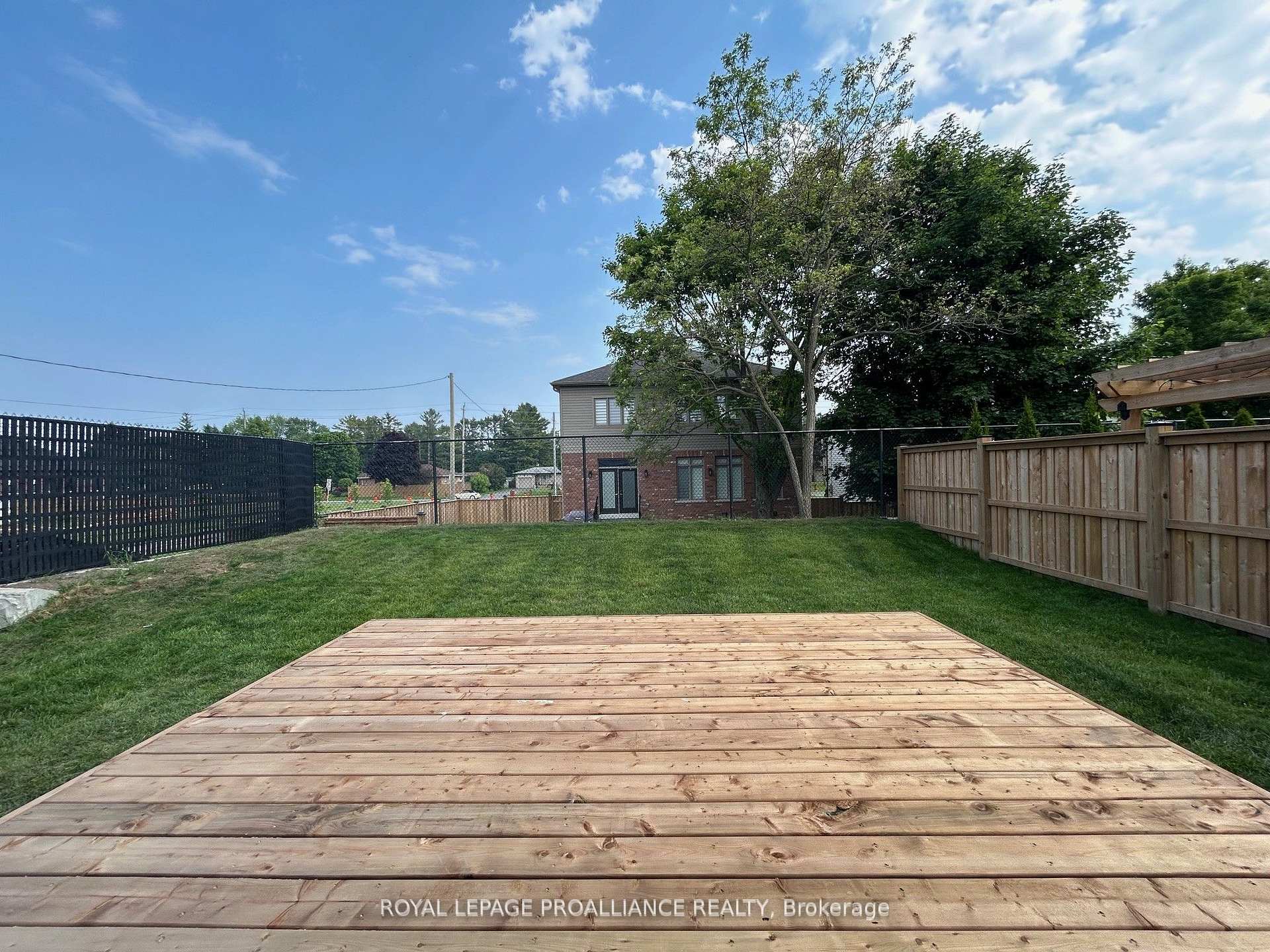 Photo 8 of 473 Joseph Gale Street, Cobourg — HOMEH