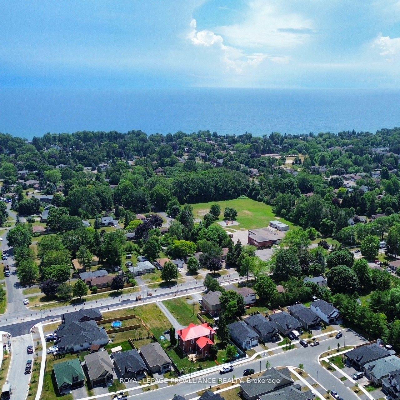 Photo 5 of 473 Joseph Gale Street, Cobourg — HOMEH