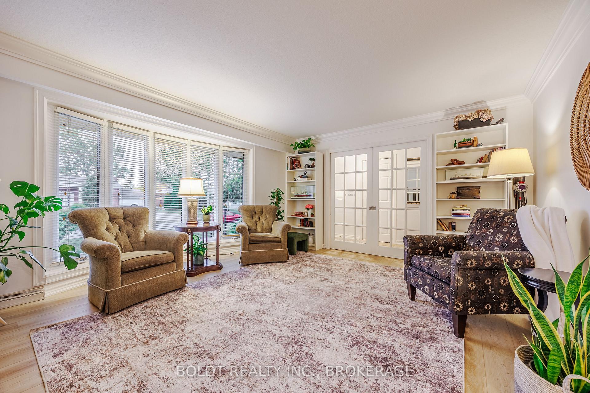 Photo 29 of 25 Neptune Drive, St. Catharines, Bunting/Linwell — HOMEH