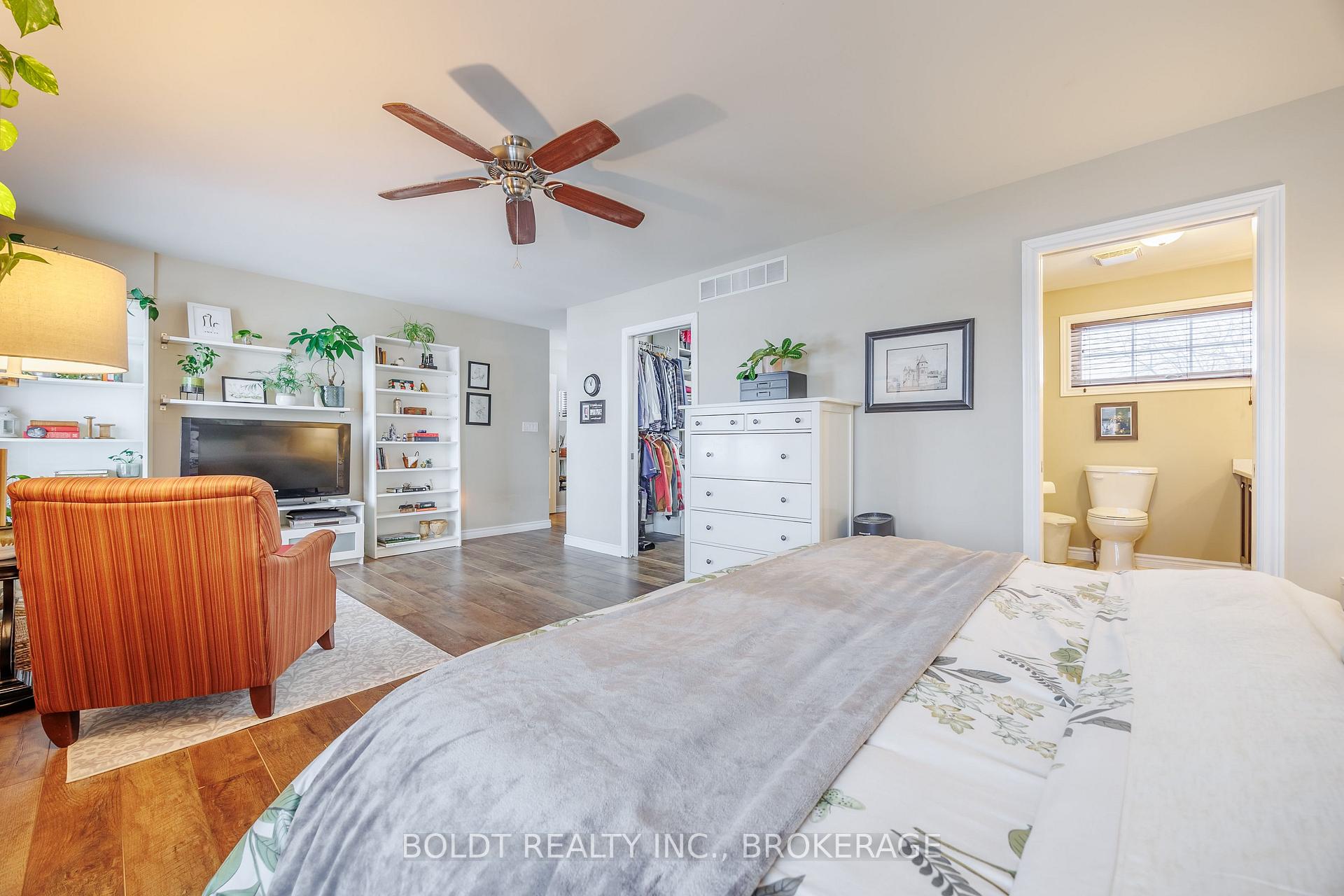 Photo 31 of 25 Neptune Drive, St. Catharines, Bunting/Linwell — HOMEH