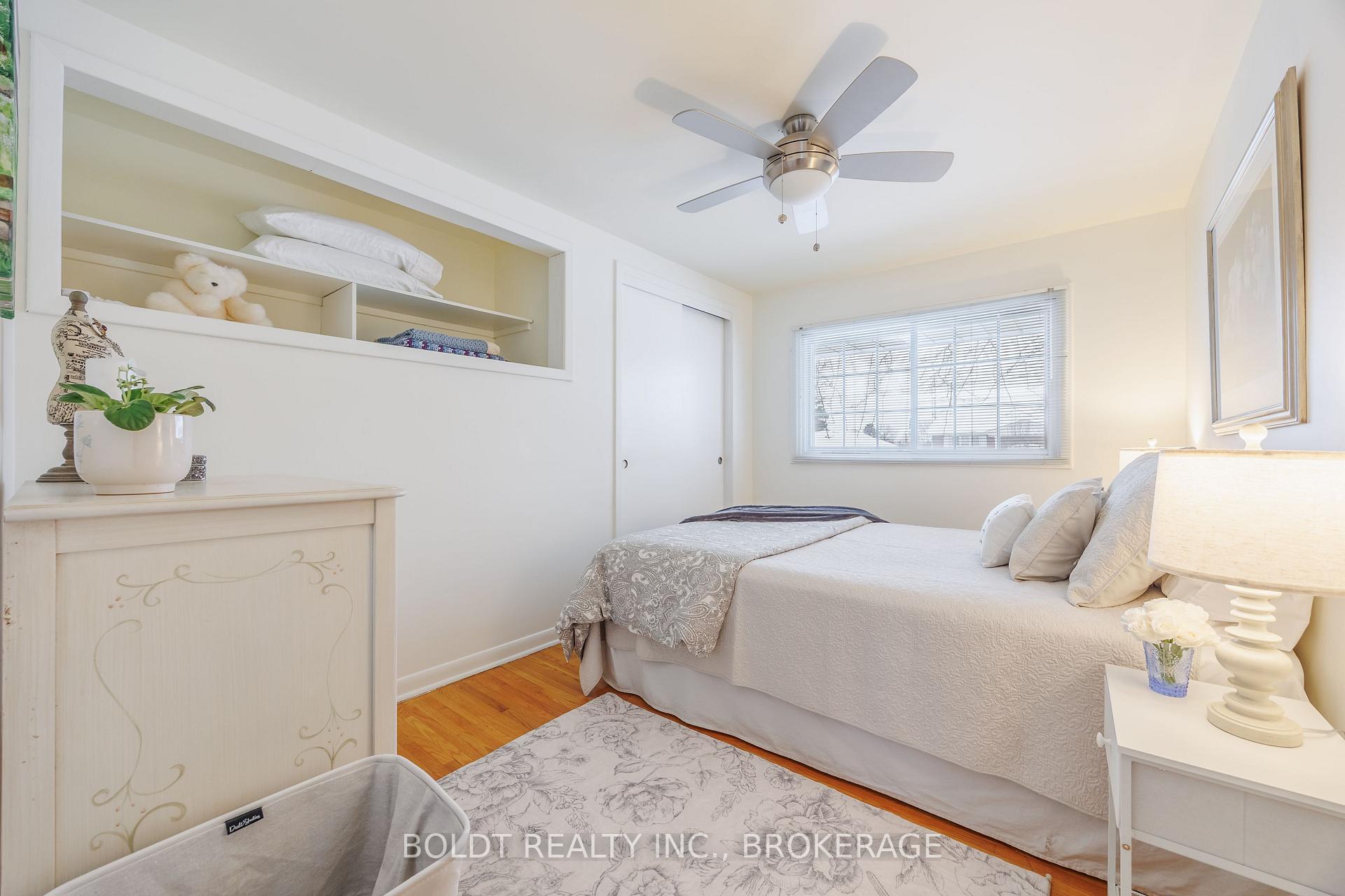 Photo 23 of 25 Neptune Drive, St. Catharines, Bunting/Linwell — HOMEH