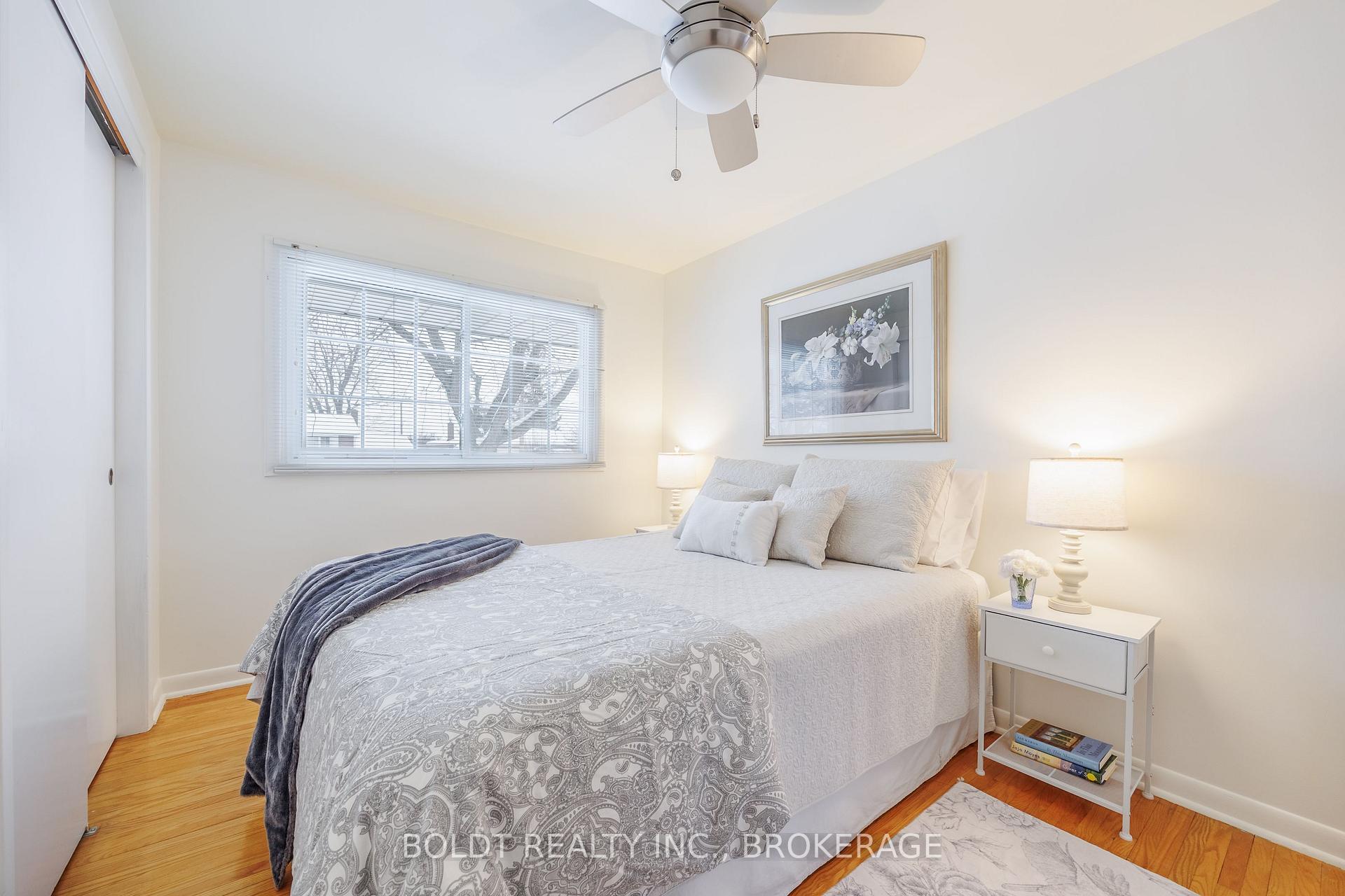Photo 32 of 25 Neptune Drive, St. Catharines, Bunting/Linwell — HOMEH